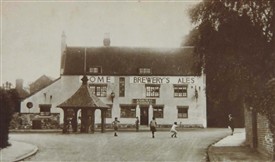Photo:Admiral Rodney and Village Pump c 1900