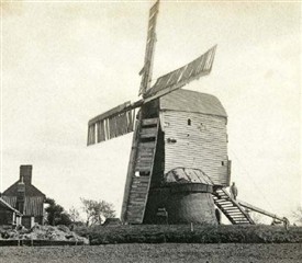 Photo:The mill at Aslockton, c.1900