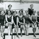 Photo:Bathing Belles at the River Trent off Tolney Lane at Newark, 1920s