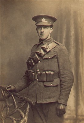 Photo:Frank Drakes in the South Notts Hussars, 1914-15