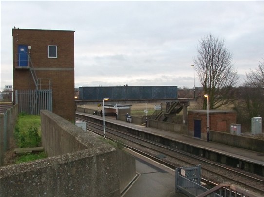Photo:Approach to Retford Low Level station from the main (high level) station (Lift tower far left)