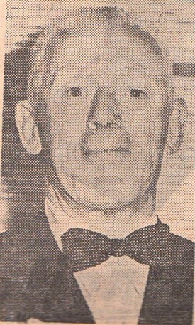 Photo:AT THE MOVIES Harold Cottam attending the local premiere of the Titanic film "A Night to Remember" at the Savoy Cinema, Middlegate, Newark, Nottinghamshire, September 1958.  In the film Mr Cottam is played by Alec McCowen