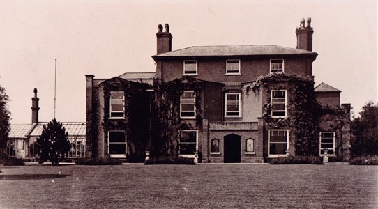 Photo: Illustrative image for the 'Hoveringham Hall' page