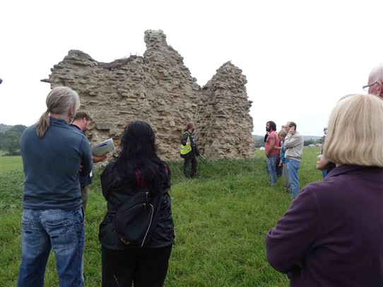 Photo:Learning about the history of the ruins