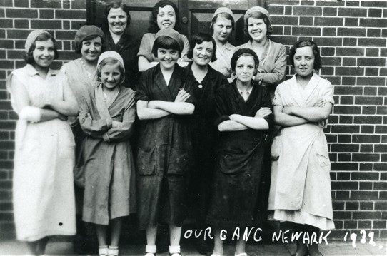 Photo:Women factory workers, Milward's Fishing Tackle factory, Newark, 1932