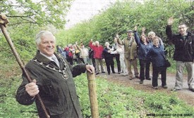 Photo:Celebrations with the then Sheriff of Nottingham at the launch of the newly waymarked boundary trail.