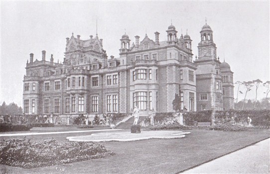 Photo:Thoresby Hall in 1903